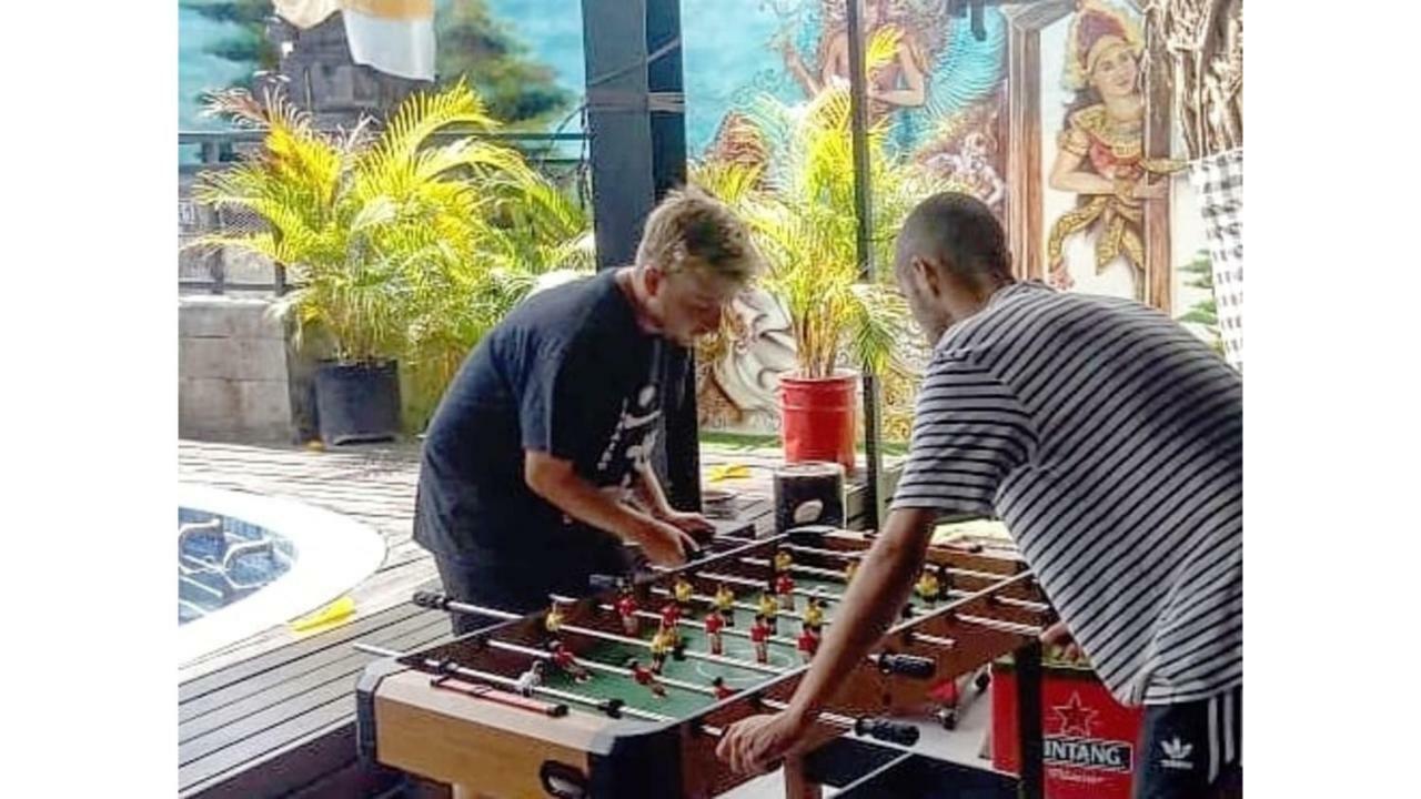 D'Gobers Hostel Seminyak By Gumilang Hospitality Kültér fotó